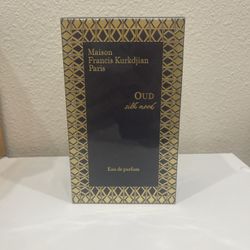 Baccarat Oud Silk Mood
