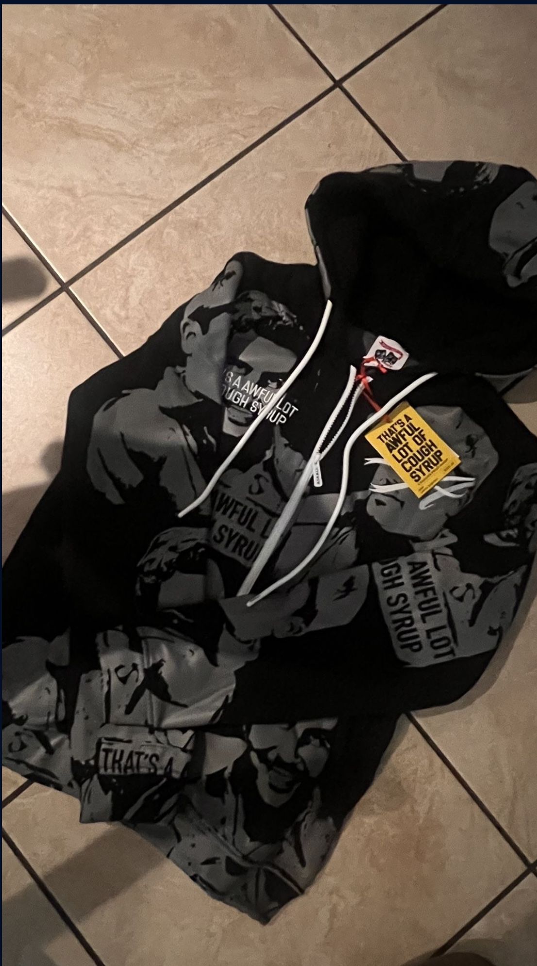 asaali hoodie