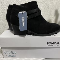 New Sonoma Black Boots Size 7.5 Wide