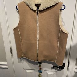 Ladies Size Medium Ralph Lauren Brown Fleece Vest