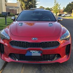 2020 KIA Stinger