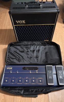 VOX AD60VTX Valvetronix Amp + VC-12 Foot Controller w/ Case - Hybrid Modeling