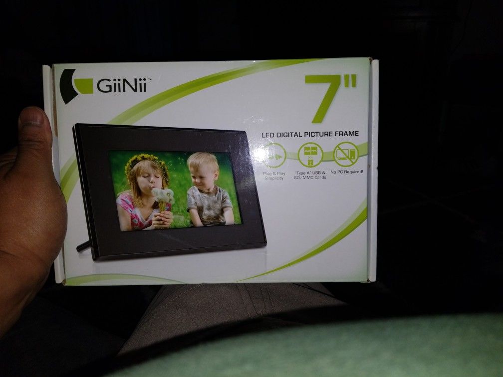 Digital Picture Frame