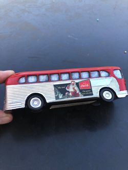 Collectible Coca Cola bus 2001