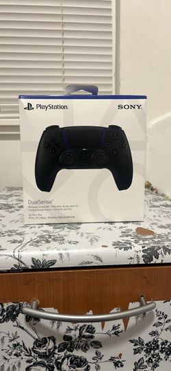 Sony PlayStation 5 DualSense Wireless Controller – Midnight Black – Brand New