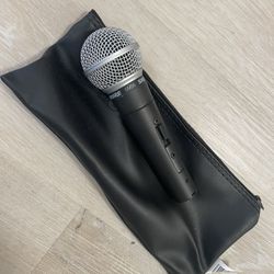 Shure Microphone (handheld) With On/off Button