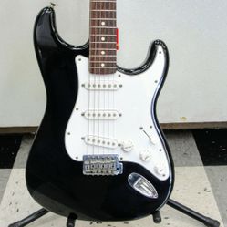 2004 FENDER STRATOCASTER MIM