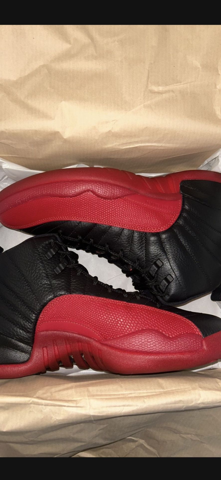 Jordan 12 (SHIPPING ONLY)