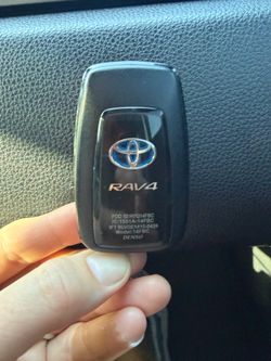 Toyota Rav4 Key Fob