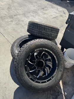 3 rims 3 tires