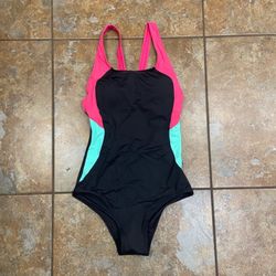 NWT Beautikini Small Period Menstrual Swimsuit