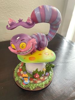 Enesco Disney Showcase The World of Miss Mindy Cheshire Cat
