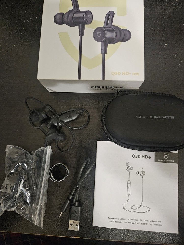 SoundPEATS Q30 HD Bluetooth In-Ear Headphones