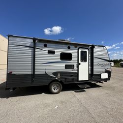 2018 KEYSTONE SPRINGDALE 1800BH