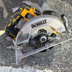 Delwalt 20 V Max Flex Volt ADvantaGe