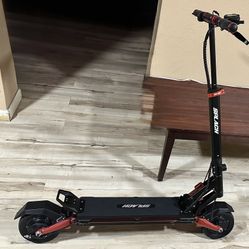Splach E-Scooter-28mph Max Distance Range Of (35 Miles)