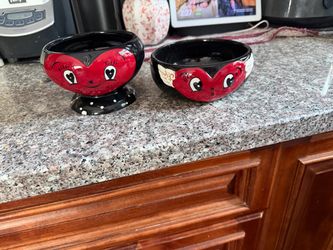 Joanna Parker heart eyes bowl set
