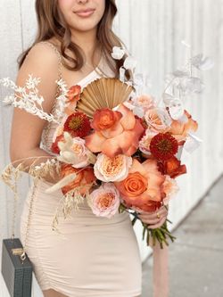 Sunflowers, Rose, Pampas, Bunny Tails