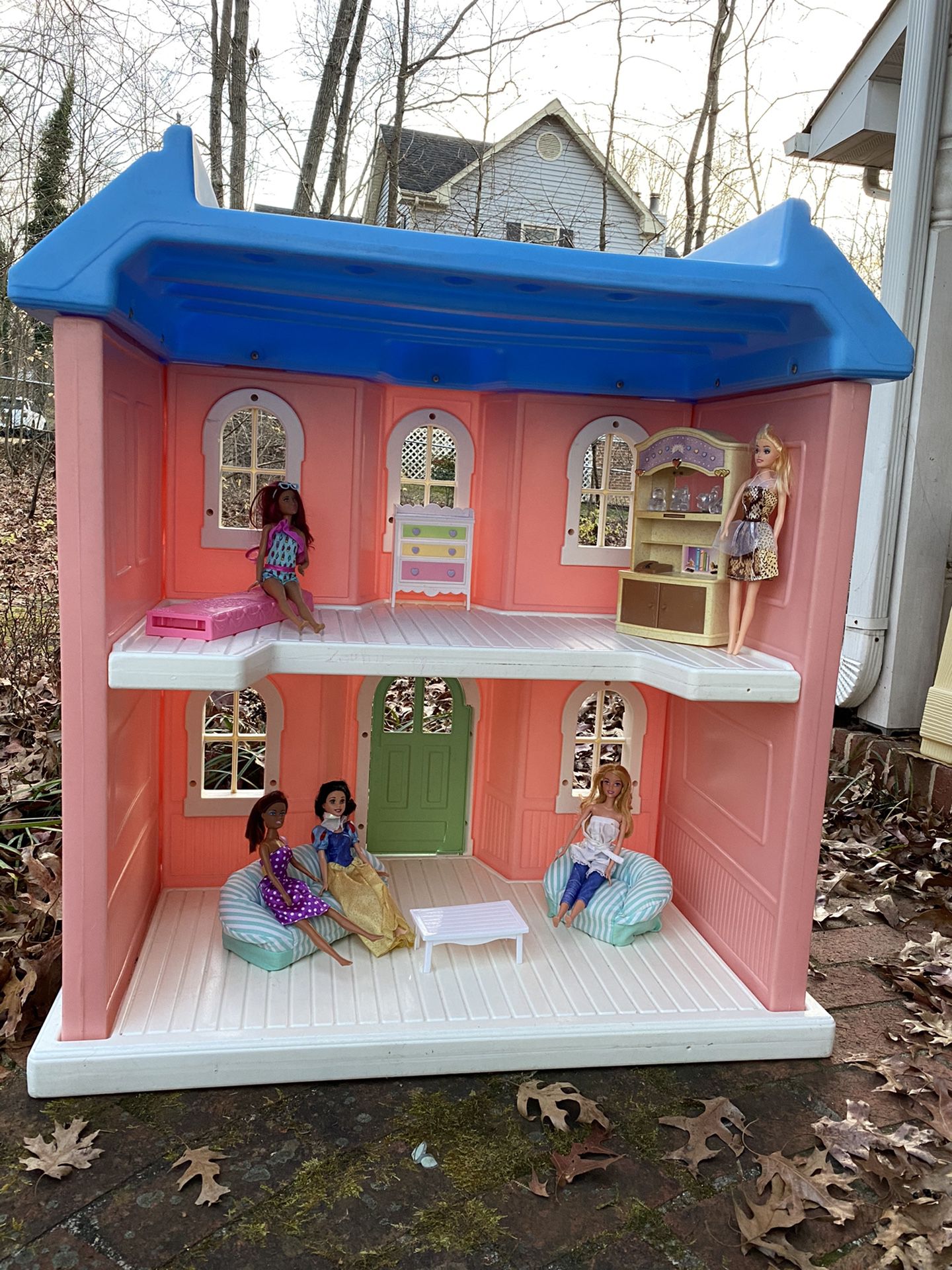 Rare Vintage Giant Little Tikes Victorian Mansion (Perfect for Barbie) w/Barbies & Accessories
