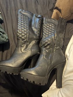 Sheik boots bought for a costume size 6