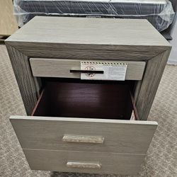 Nightstand with USB outlet 