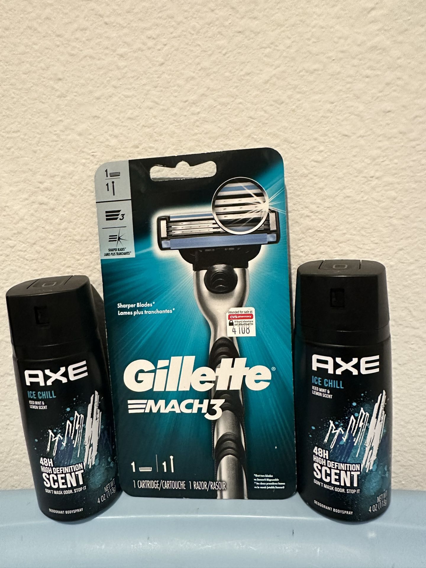 2 Deodorants And 1 Gillette Razor