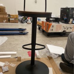 Taunton Gas Lift Adjustable Stool 