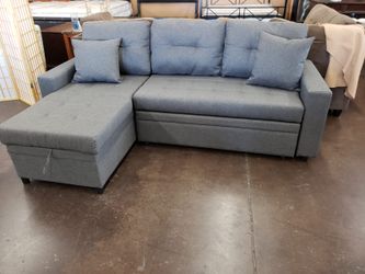 Sofa chaise sectional with a pullout bed