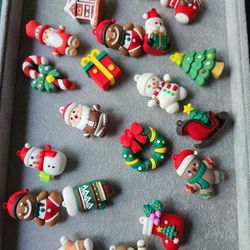 Christmas pendants,  For d. I. Y.