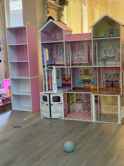 Barbie dream house and accessories