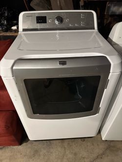 MAYTAG BRAVOS XL DRYER