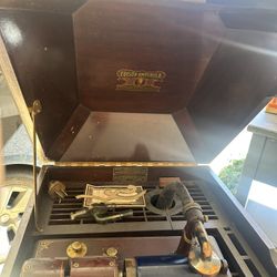 Edison Amberola Phonograph 