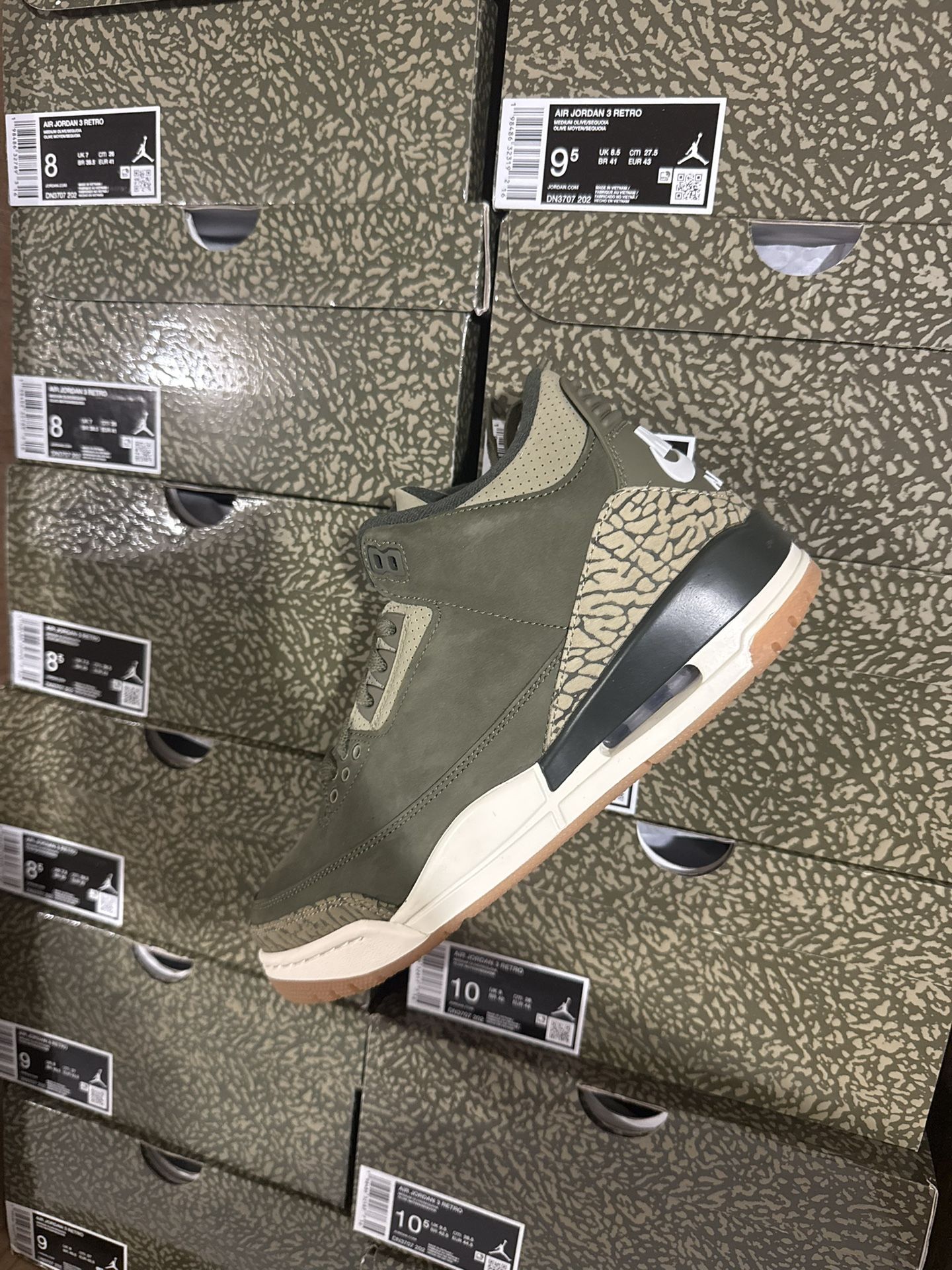 Jordan Retro 3 Early