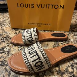 LV Ladies Sandals - Size 40