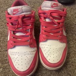 pink and nature white nike dunk low size 9.5