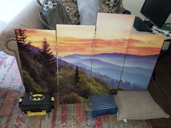 4 piece Stagger wall picture decor
