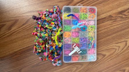 Crafts Loom Bracelets 