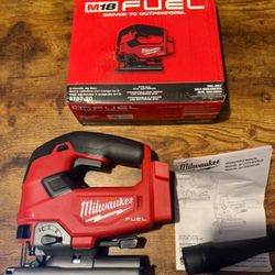 Milwaukee Fuel Jicsaw 