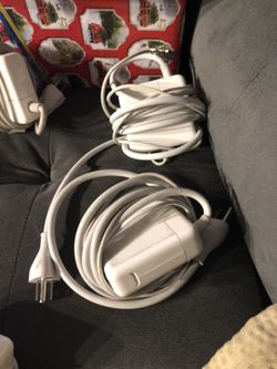 MagSafe Apple power supply