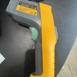 Fluke 561