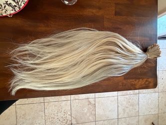 Tape in hair extensions