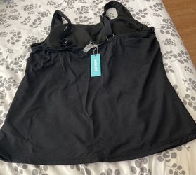 Brand New Black Tapered Tankini Swimsuit Top
