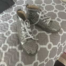 Christian Louboutin Louis  Flat Antispeecho Spike Sneakers