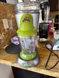 Margarita machine
