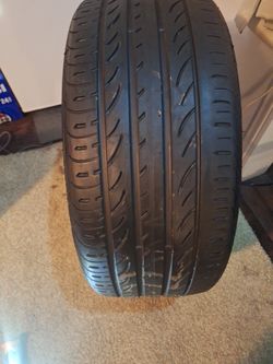 255 30 R22 Pirelli Used Tire About 80% Life On Tire