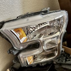 2017 Ford F-150 Stock Headlights