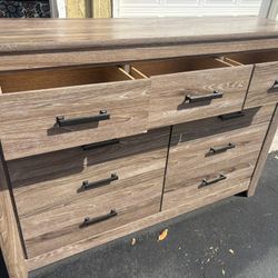 3 Piece Dressers
