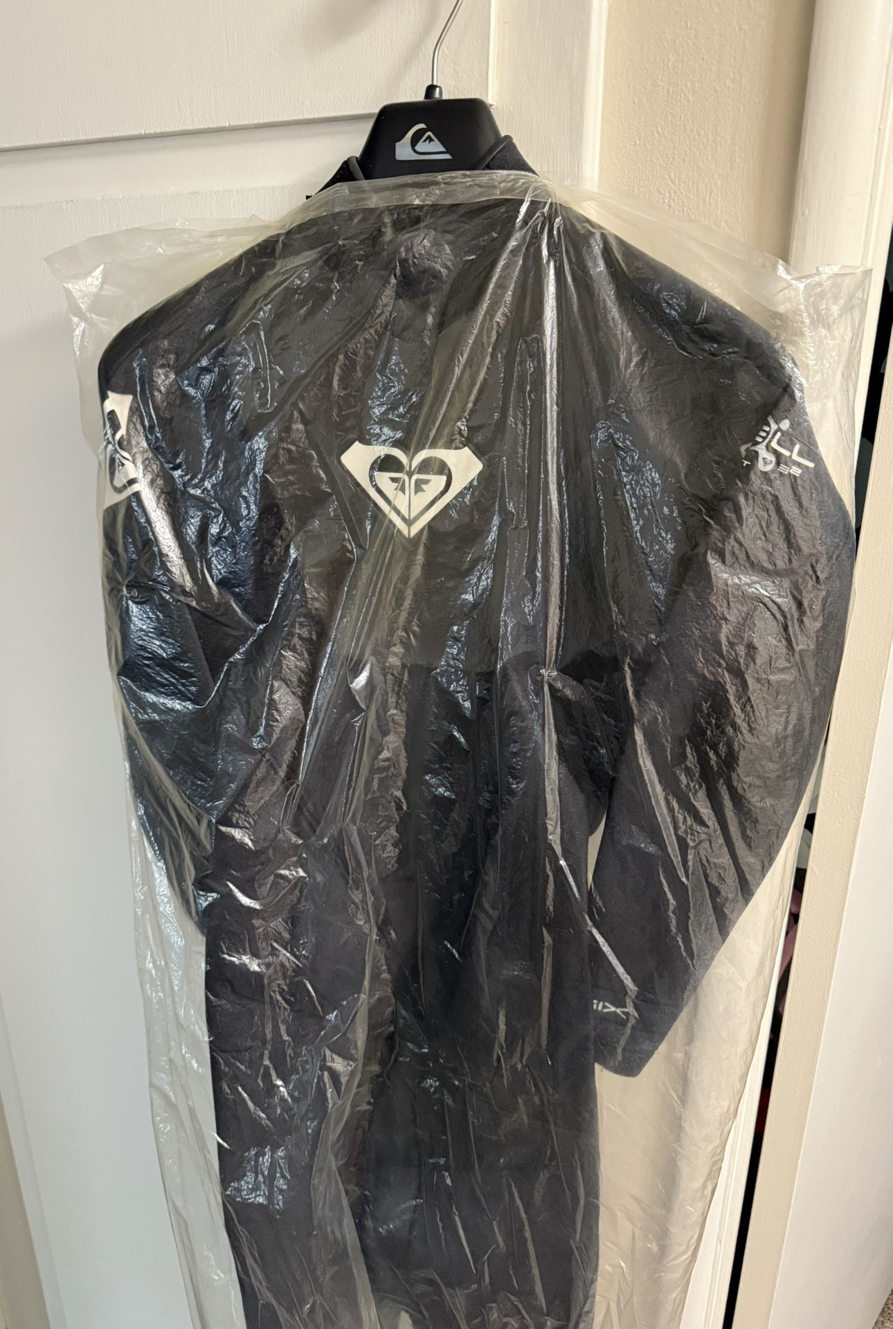 Women’s Roxy Full Wetsuit (NEW)