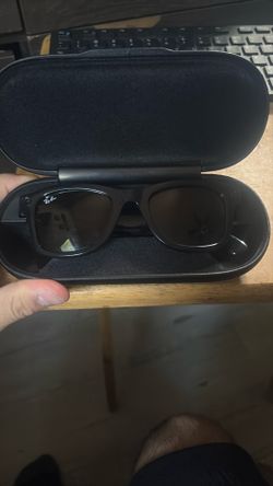 Ray-Ban Meta Wayfarer smart glasses