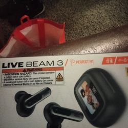 Earbuds 